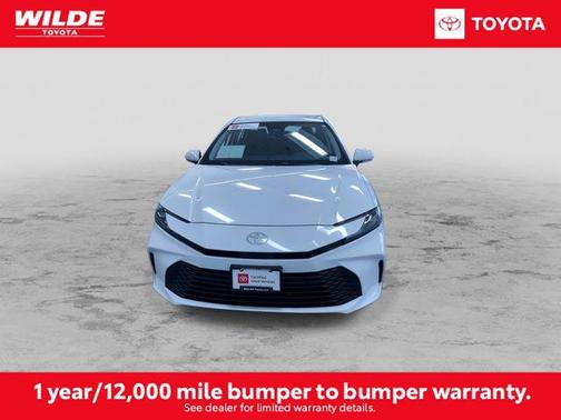 Ice 2026 Toyota Camry LE