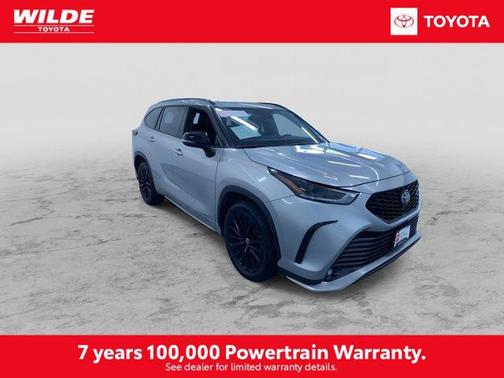 Celestial Silver Metallic 2025 Toyota Highlander XSE