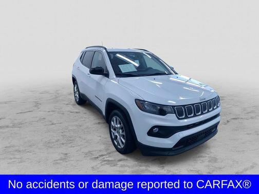 2022 Jeep Compass Latitude Lux