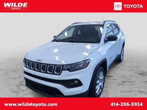2022 Jeep Compass Latitude Lux