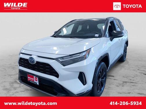 2022 Toyota RAV4 Hybrid SE