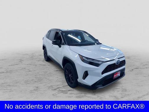 2022 Toyota RAV4 Hybrid SE