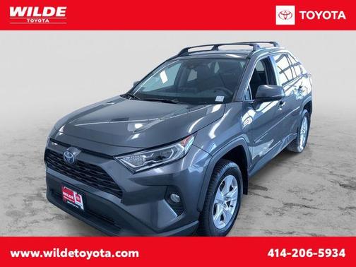 2020 Toyota RAV4 Hybrid XLE