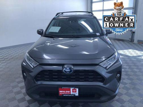 2020 Toyota RAV4 Hybrid XLE