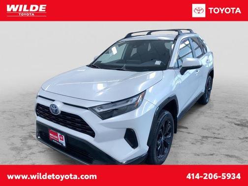 2023 Toyota RAV4 Hybrid SE
