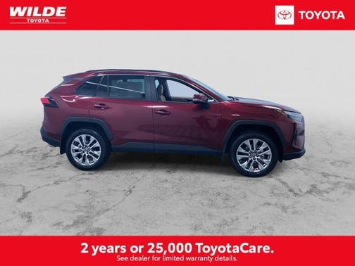 2025 Toyota RAV4 XLE Premium