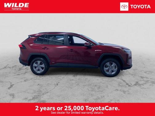 2025 Toyota RAV4 Hybrid LE