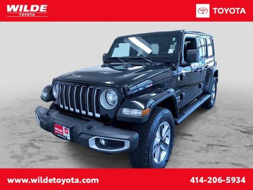 Black Clearcoat 2021 Jeep Wrangler Unlimited Sahara