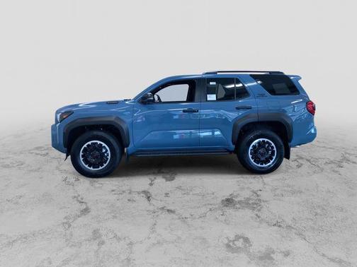 2025 Toyota 4Runner TRD Off Road