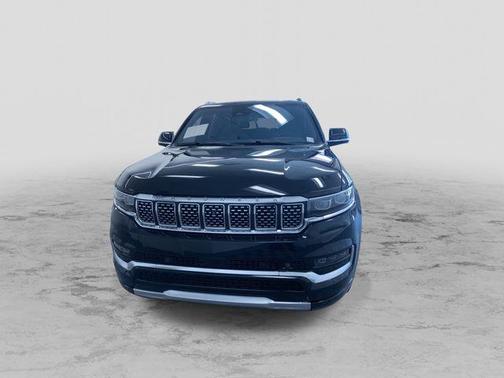2022 Jeep Grand Wagoneer Series III