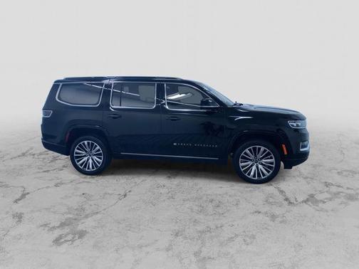 2022 Jeep Grand Wagoneer Series III