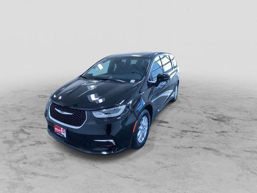 2025 Chrysler Pacifica L