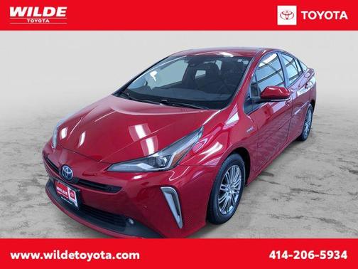 2021 Toyota Prius XLE