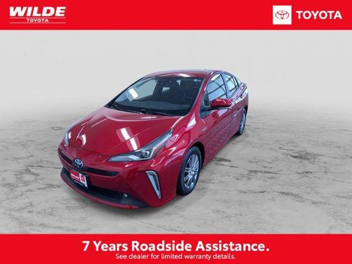 2021 Toyota Prius XLE