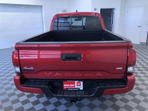 2022 Toyota Tacoma SR5