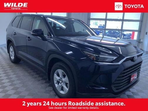 2025 Toyota Highlander LE