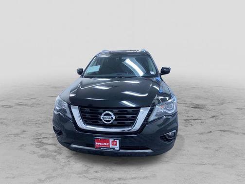 2017 Nissan Pathfinder SV