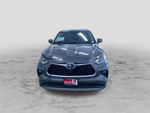 2020 Toyota Highlander Platinum