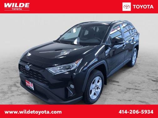 2021 Toyota RAV4 Hybrid XLE