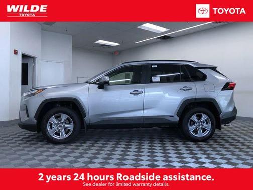 2025 Toyota RAV4 Hybrid XLE
