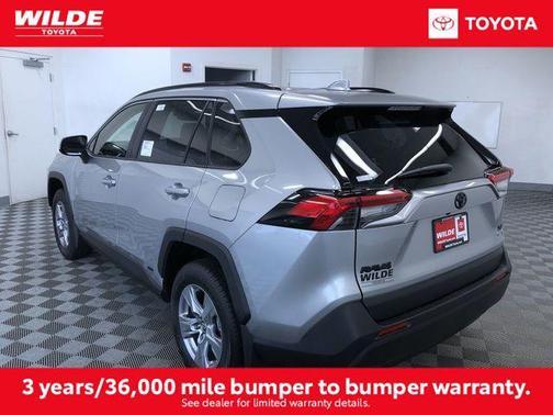 2025 Toyota RAV4 Hybrid XLE