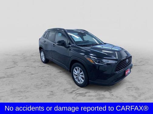 2025 Toyota Corolla Cross LE