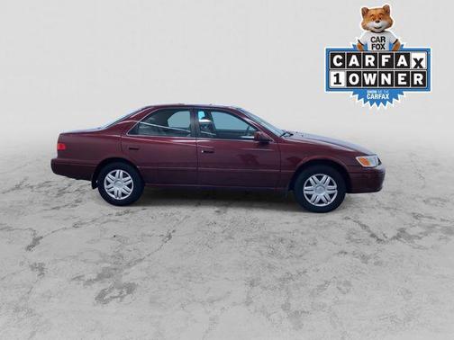 2001 Toyota Camry LE V6