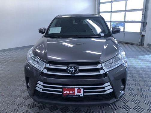 2017 Toyota Highlander LE Plus