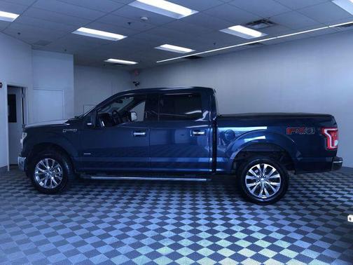 Blue 2016 Ford F-150 XLT