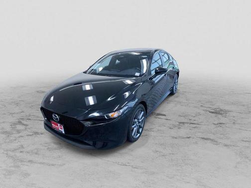 2024 Mazda Mazda3 FWD w/Preferred Package