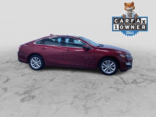 Cajun Red Tintcoat 2019 Chevrolet Malibu LT