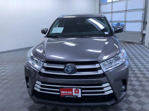 2019 Toyota Highlander Hybrid XLE