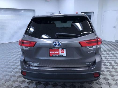 2019 Toyota Highlander Hybrid XLE