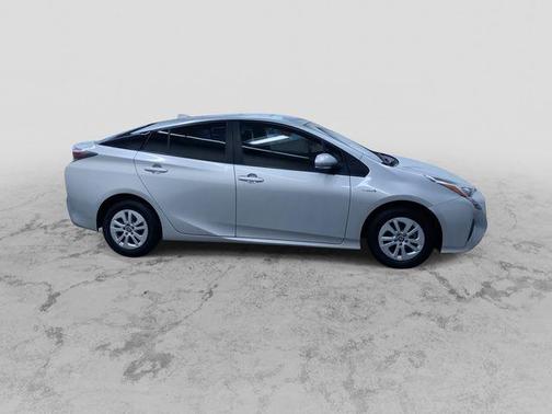 2017 Toyota Prius Two