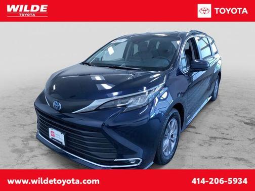 Blueprint 2021 Toyota Sienna XLE 7 Passenger