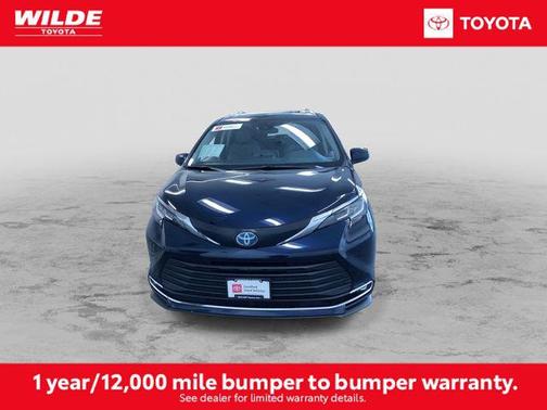 Blueprint 2021 Toyota Sienna XLE 7 Passenger