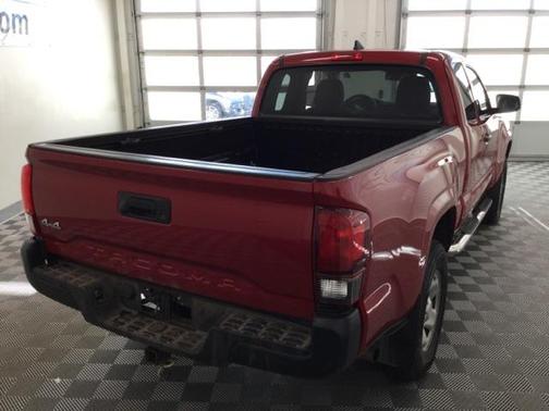 2019 Toyota Tacoma SR