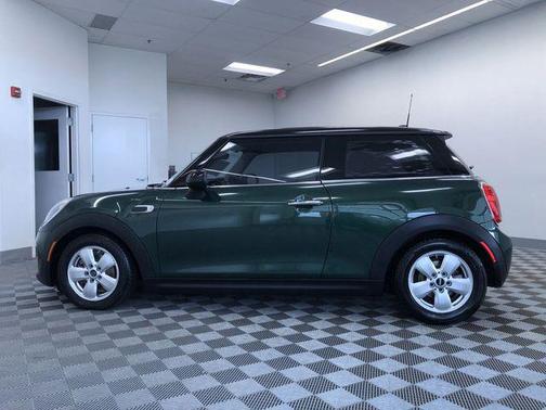 2016 MINI Hardtop Cooper
