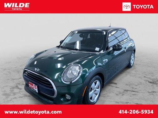 2016 MINI Hardtop Cooper
