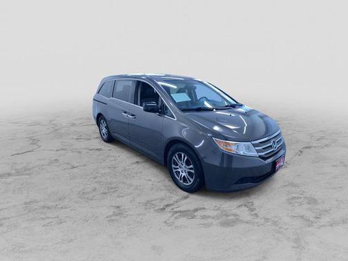 Gray 2013 Honda Odyssey EX-L