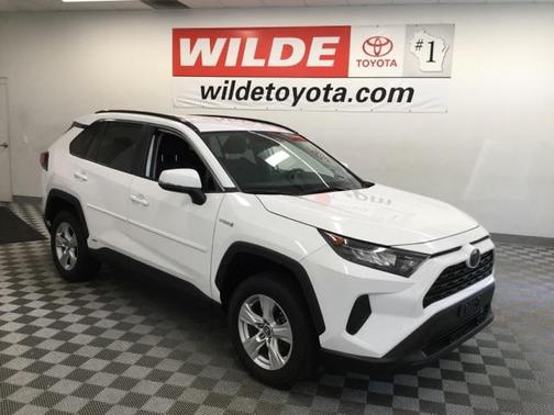 Blizzard Pearl 2019 Toyota RAV4 Hybrid LE