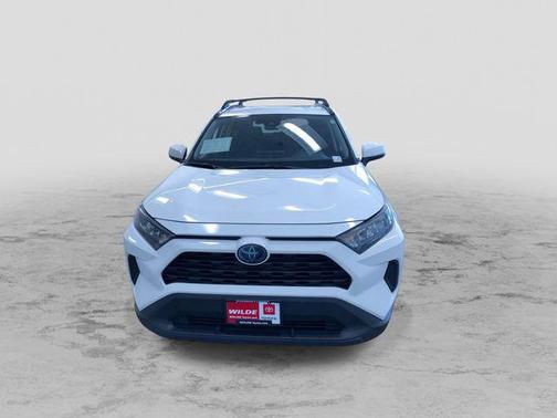 Blizzard Pearl 2019 Toyota RAV4 Hybrid LE