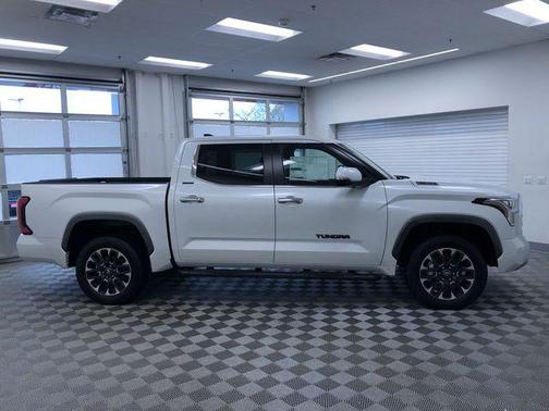 2025 Toyota Tundra Hybrid Limited