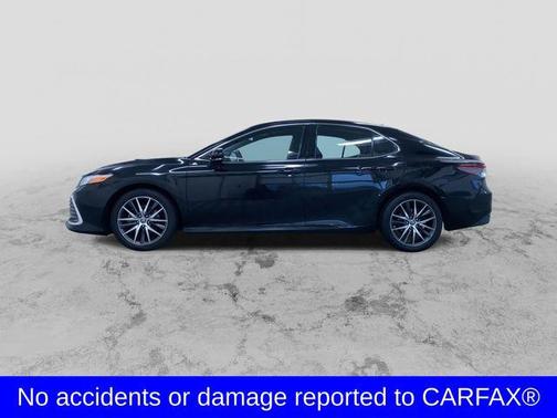 2022 Toyota Camry XLE