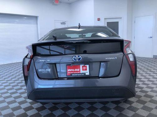 2016 Toyota Prius Two