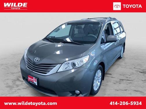 2012 Toyota Sienna XLE
