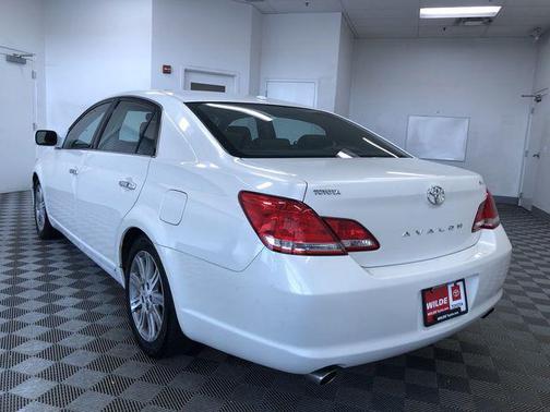 2010 Toyota Avalon Limited