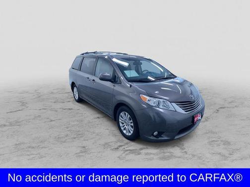 2014 Toyota Sienna XLE