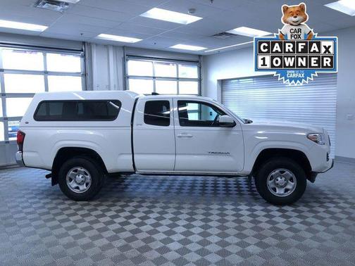 Ice 2023 Toyota Tacoma SR5