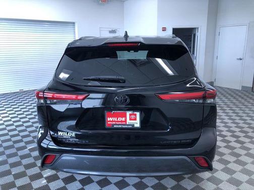 2021 Toyota Highlander Limited